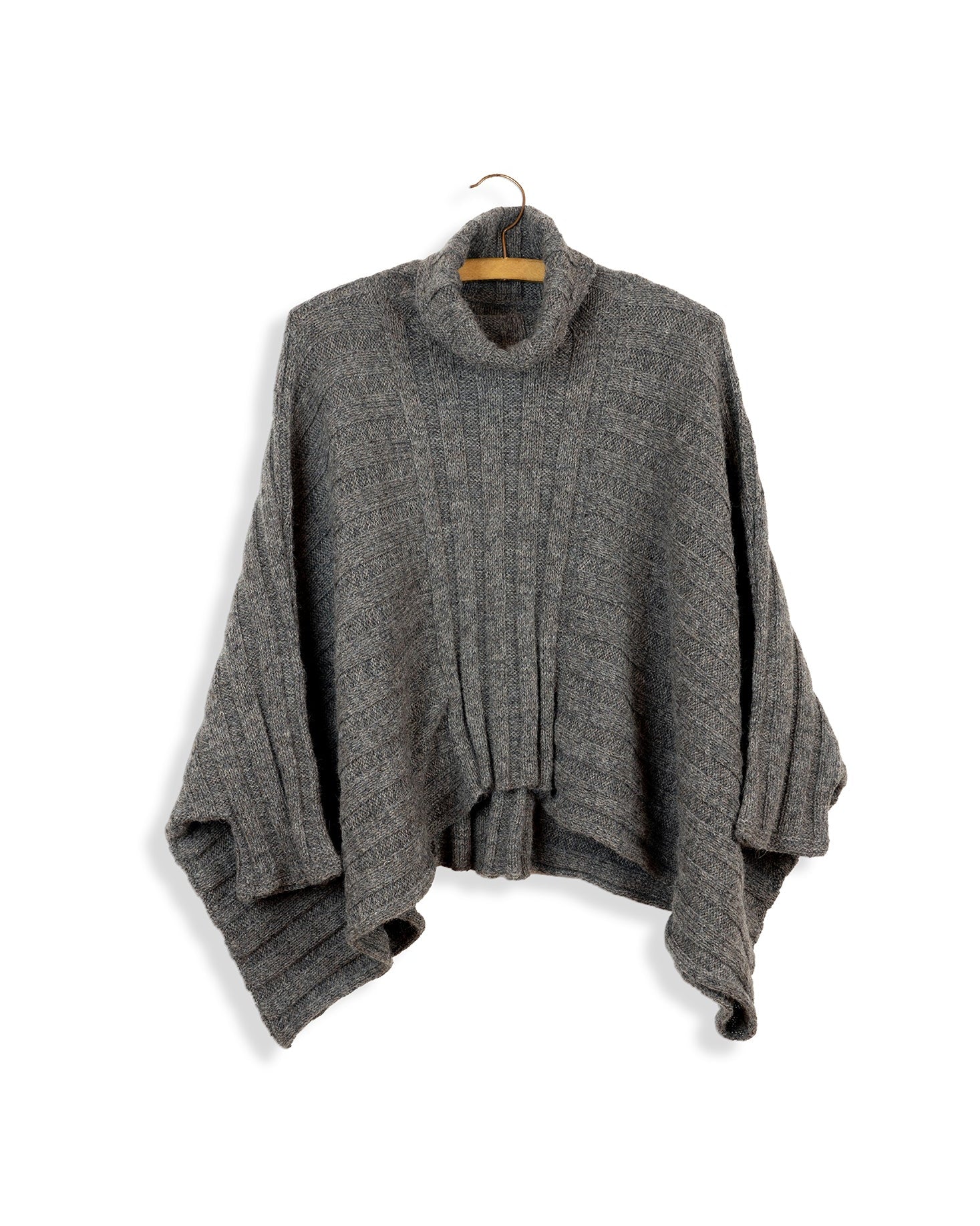 Isager Opskrift Poncho Med Broderi