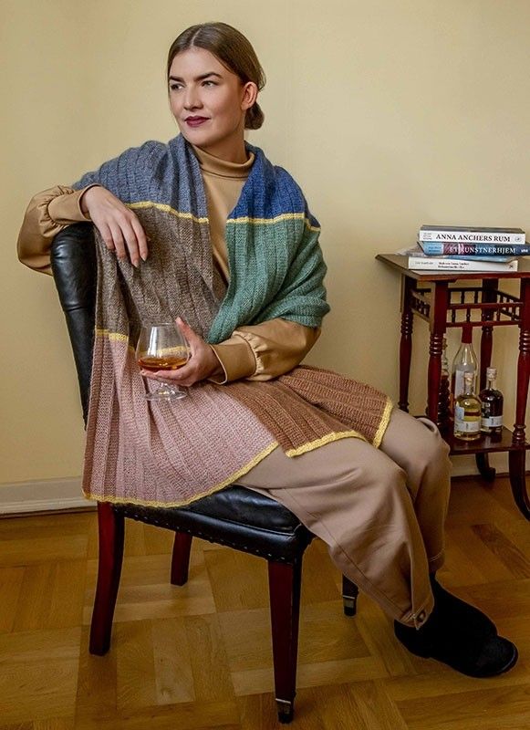 Anna Ancher på Pindene - malerisk strik af Ditte Larsen