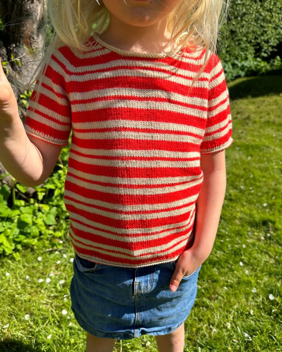 PetiteKnit Amelie Tee Junior Opskrift