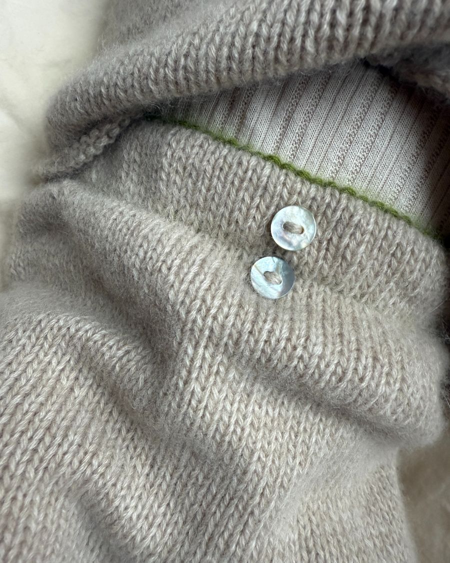 PetiteKnit Cleo baby set Sandnes Cashmere Double Sunday 23 masker