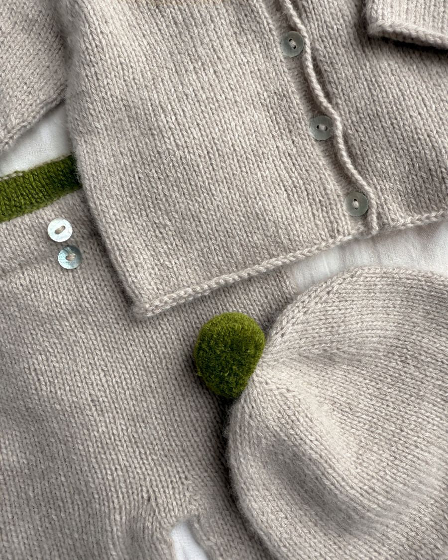 PetiteKnit Cleo baby set Sandnes Cashmere Double Sunday 23 masker