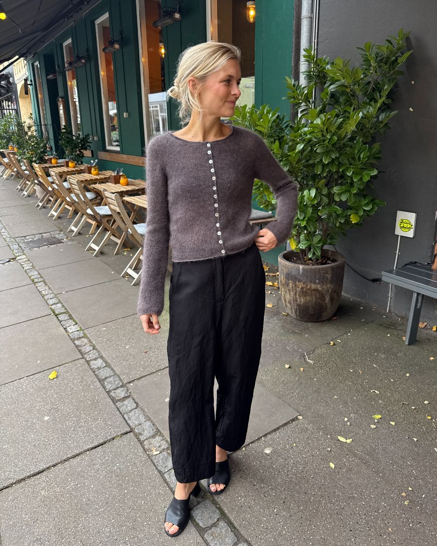 PetiteKnit Ivy cardigan Silk Mohair 23 masker