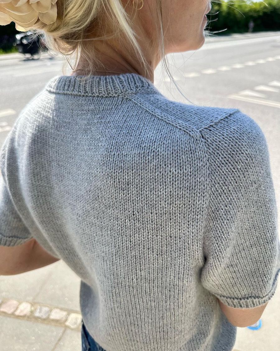 PetiteKnit Poppy Tee grå