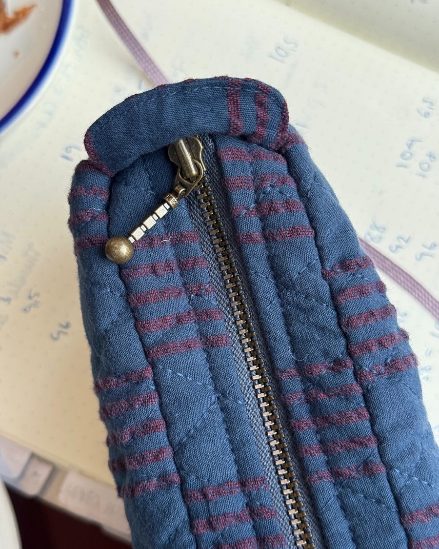 PetiteKnit Knitter's Tool Clutch - Night Shadow