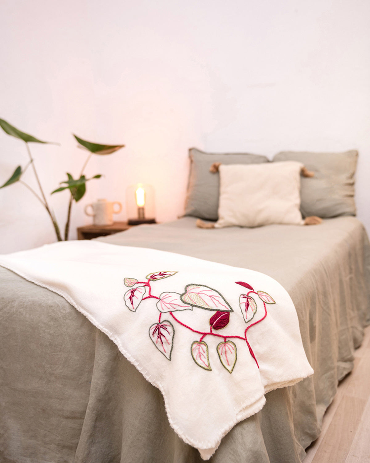 Home Decor embroidery book Permin