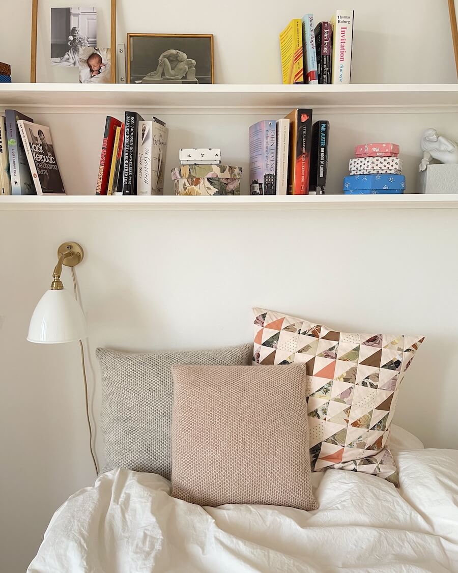 PetiteKnit Honey Pillow 40x40 4