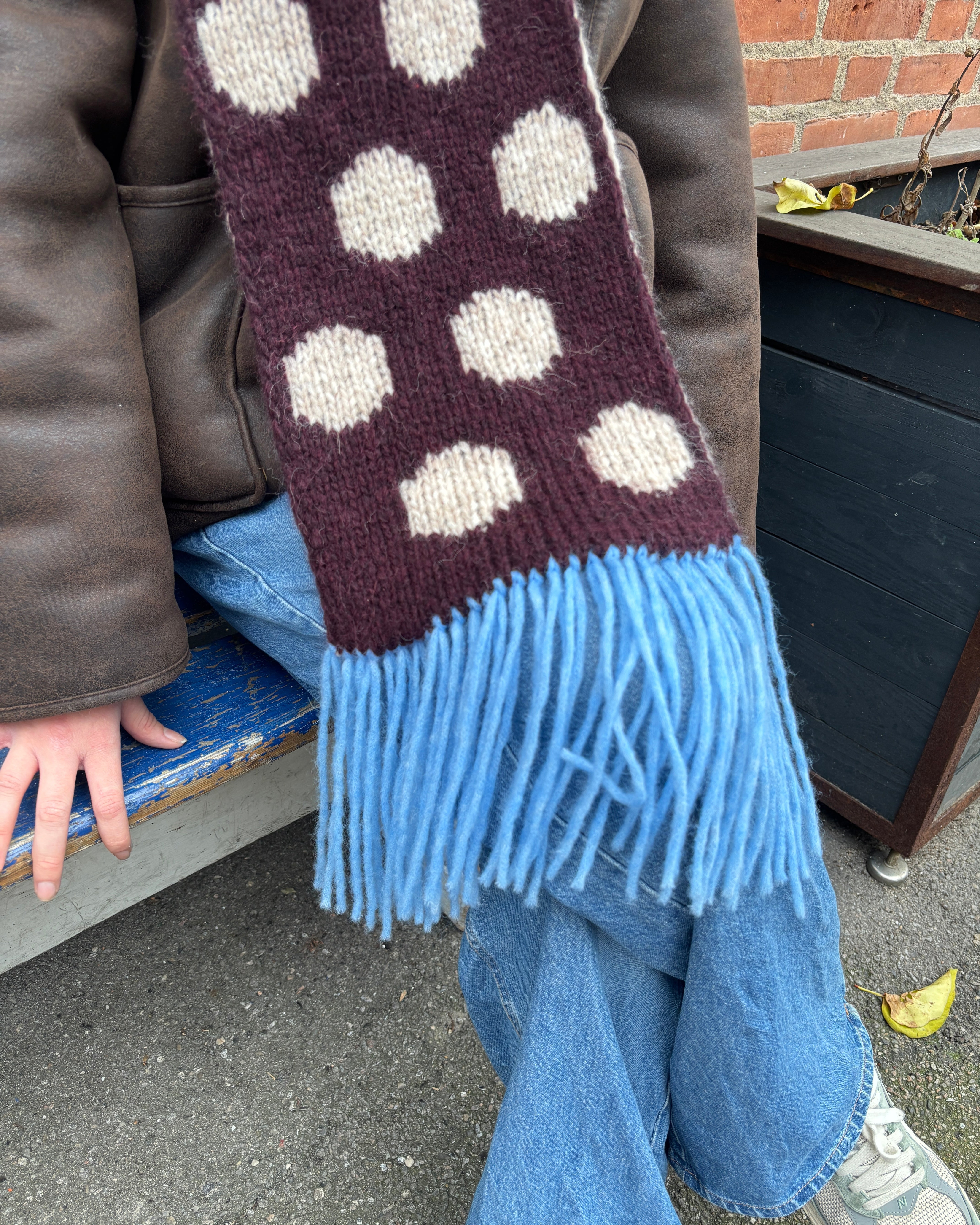 Big Dot Scarf Strikkeopskrift