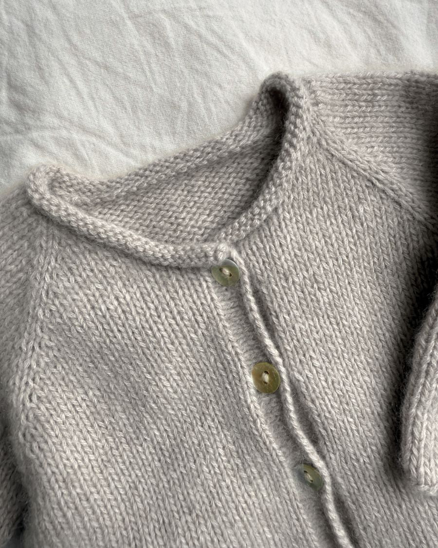 PetiteKnit Cleo baby set Sandnes Cashmere Double Sunday 23 masker