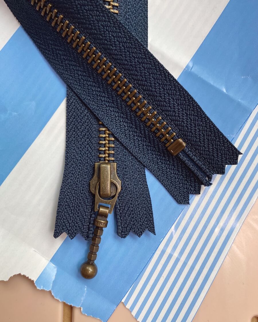 Petiteknit Lynlås 35 cm Navy
