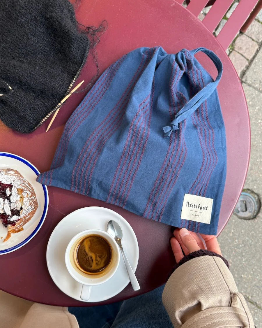 PetiteKnit Knitter's String bag - Night Shadow mørkeblå/ Bordeaux