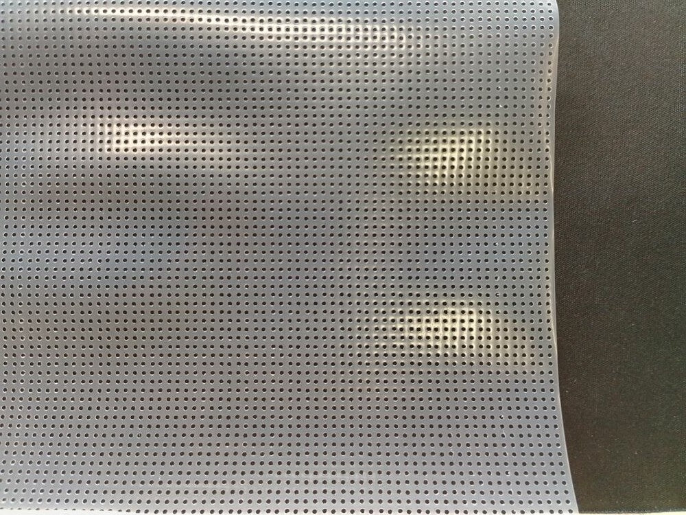 Vandopløselig Broderistof 5,5 tr. 20 x 22 cm